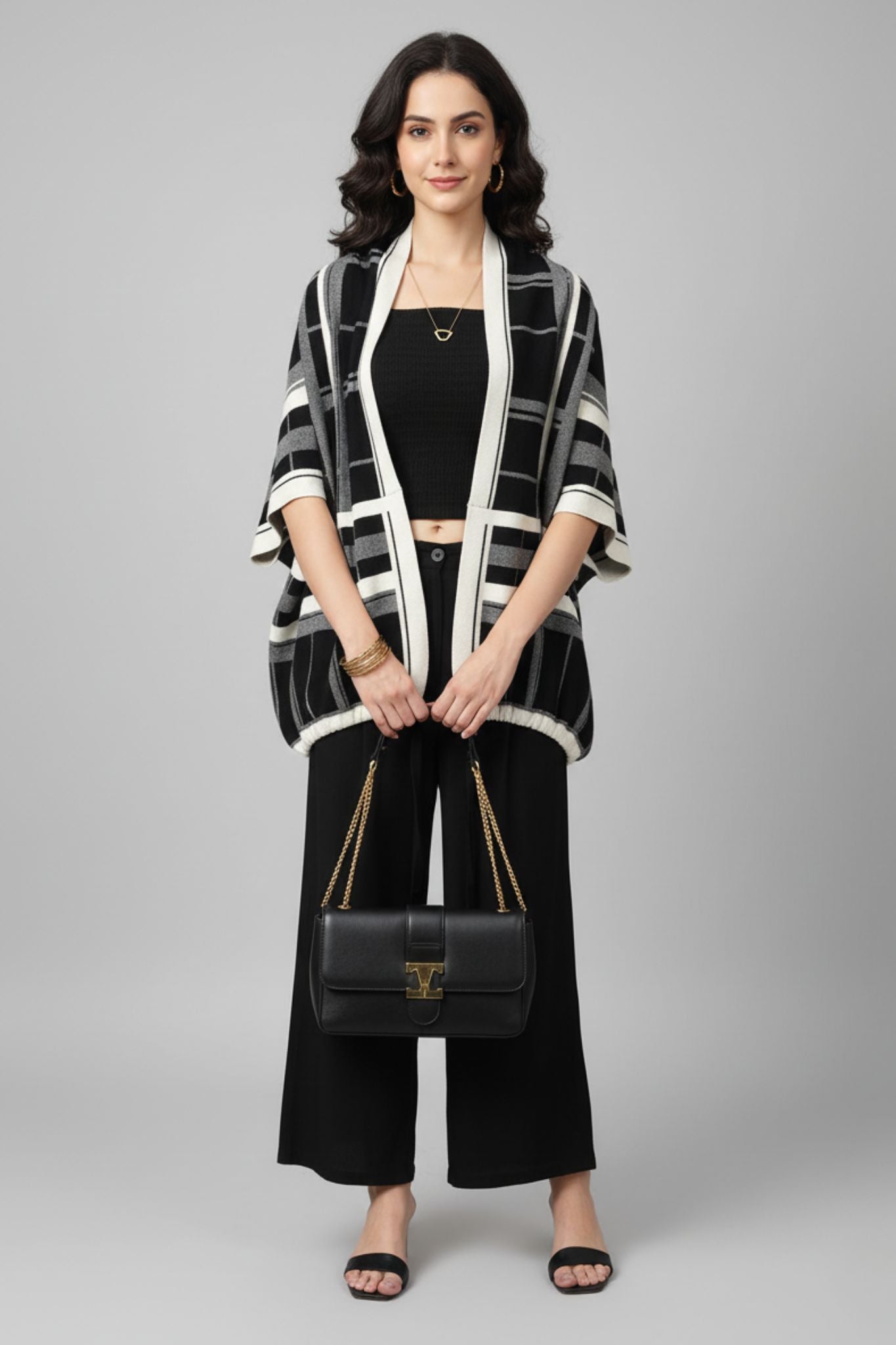Bold Grid Pattern Monochrome Shrug