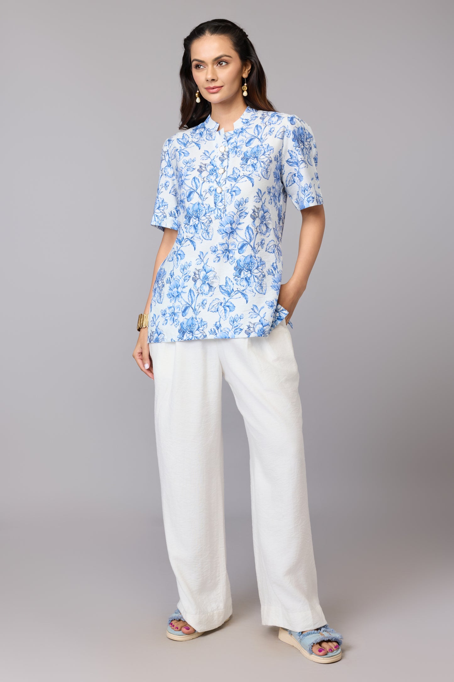 Elegant Blue Floral Print Mandarin Collar Top