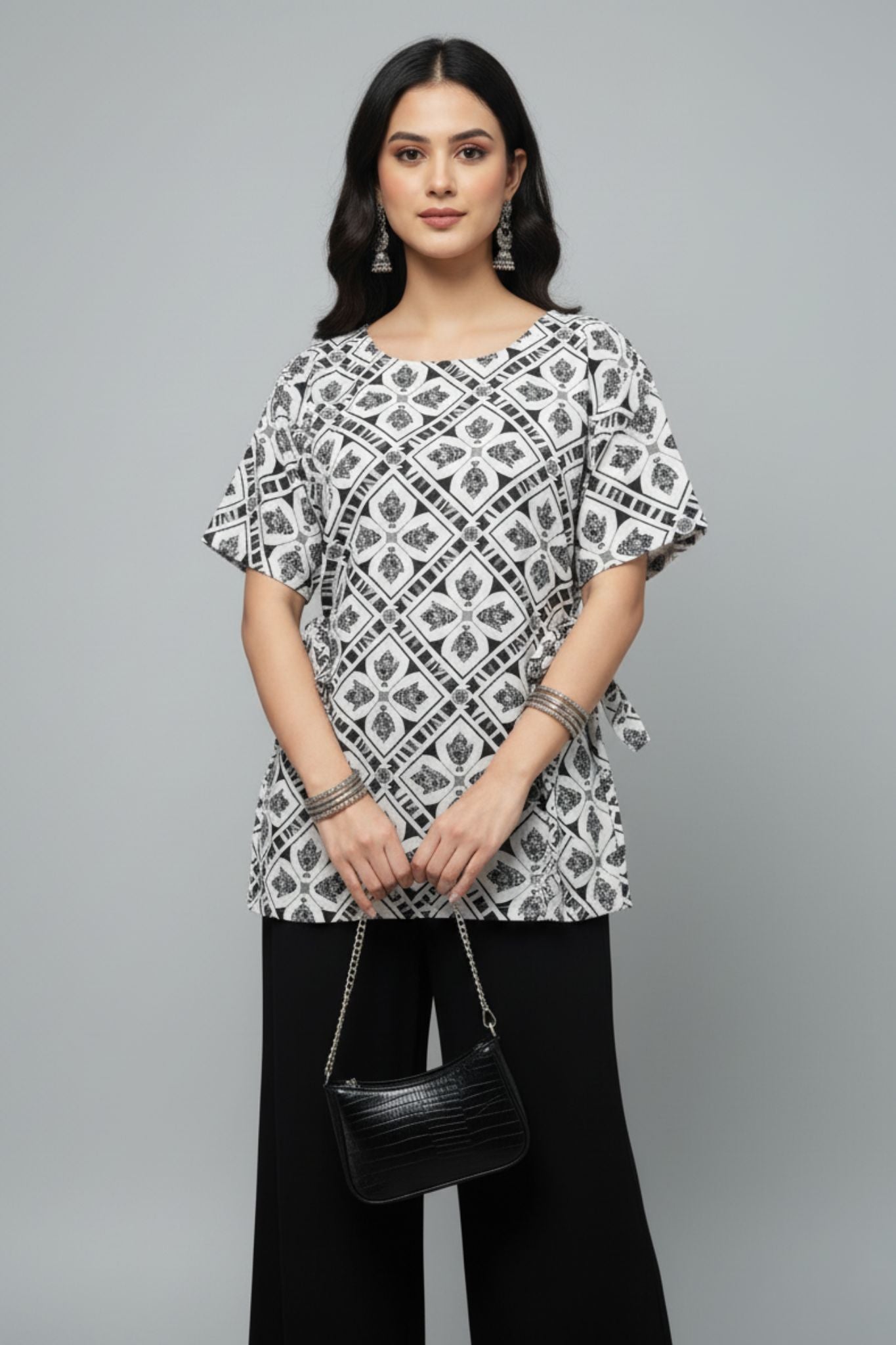 Monochrome Motif Tie-Waist Top