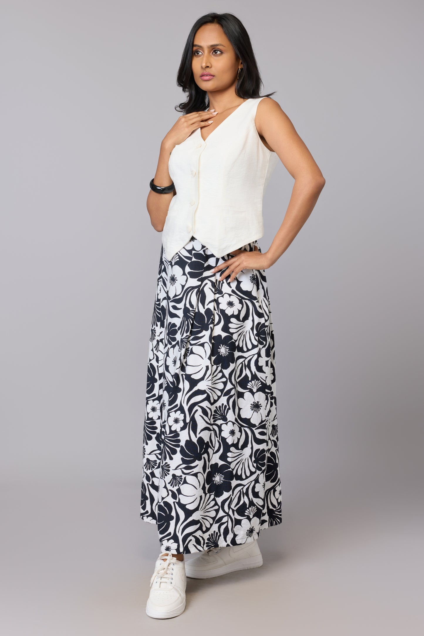 Maya’s Black Bloom Skirt