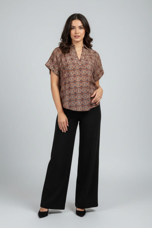 Short Sleeve Printed V-Neck Top – Rust | Viscose Blend