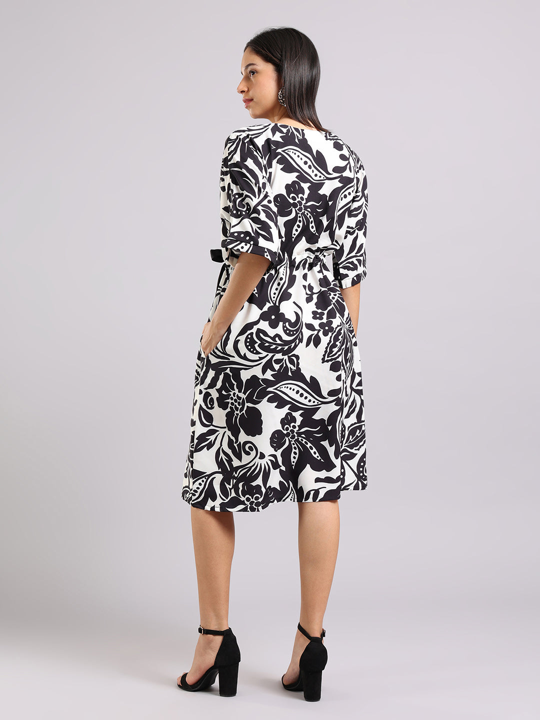 Black & White Floral Tie-Up Dress