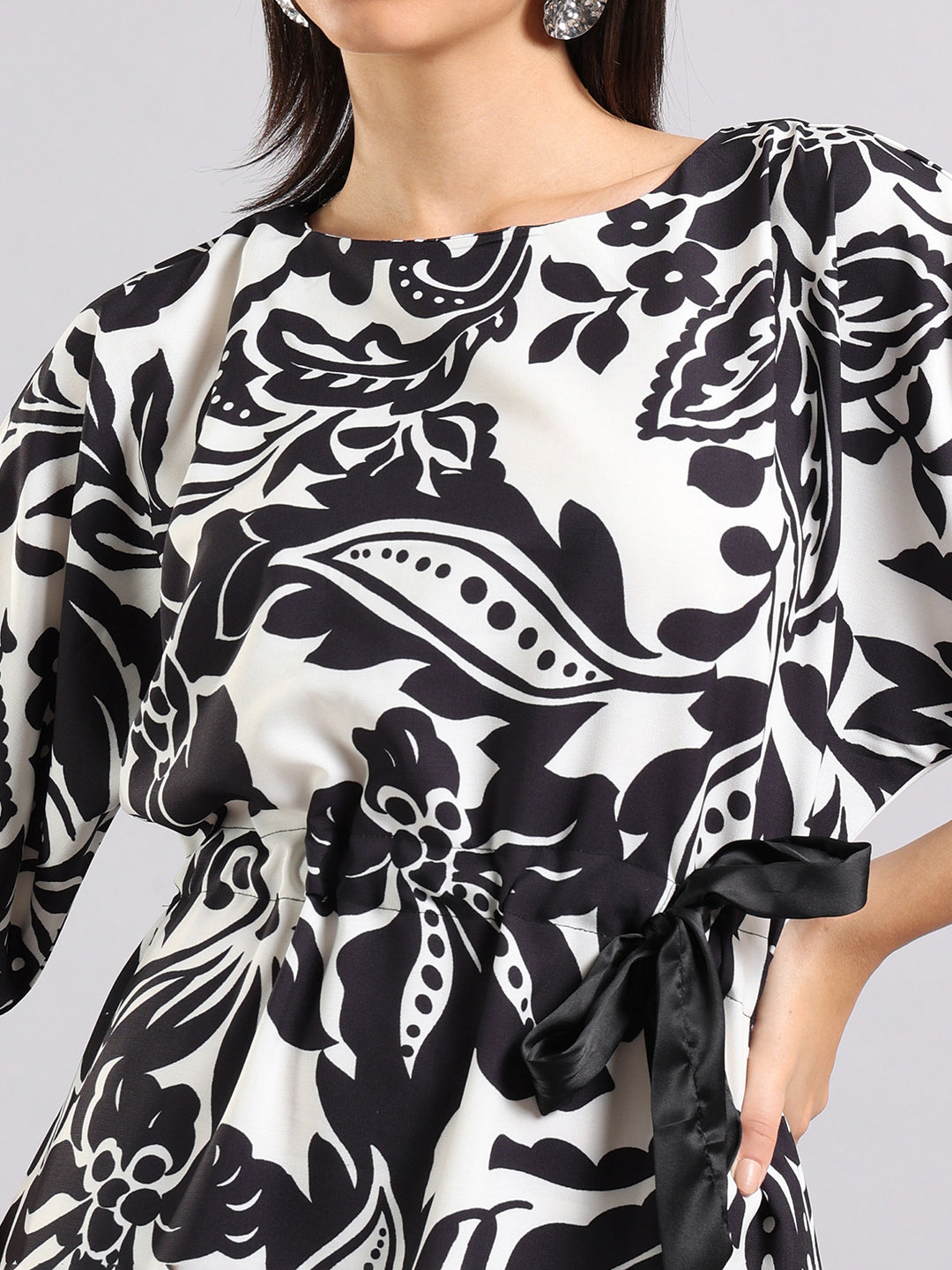 Black & White Floral Tie-Up Dress