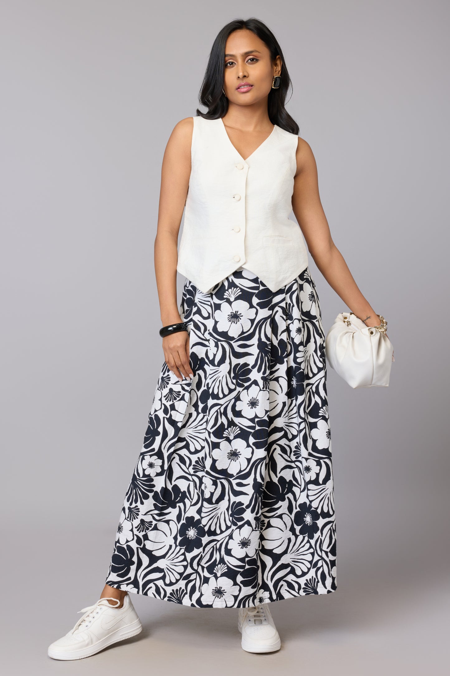 Maya’s Black Bloom Skirt