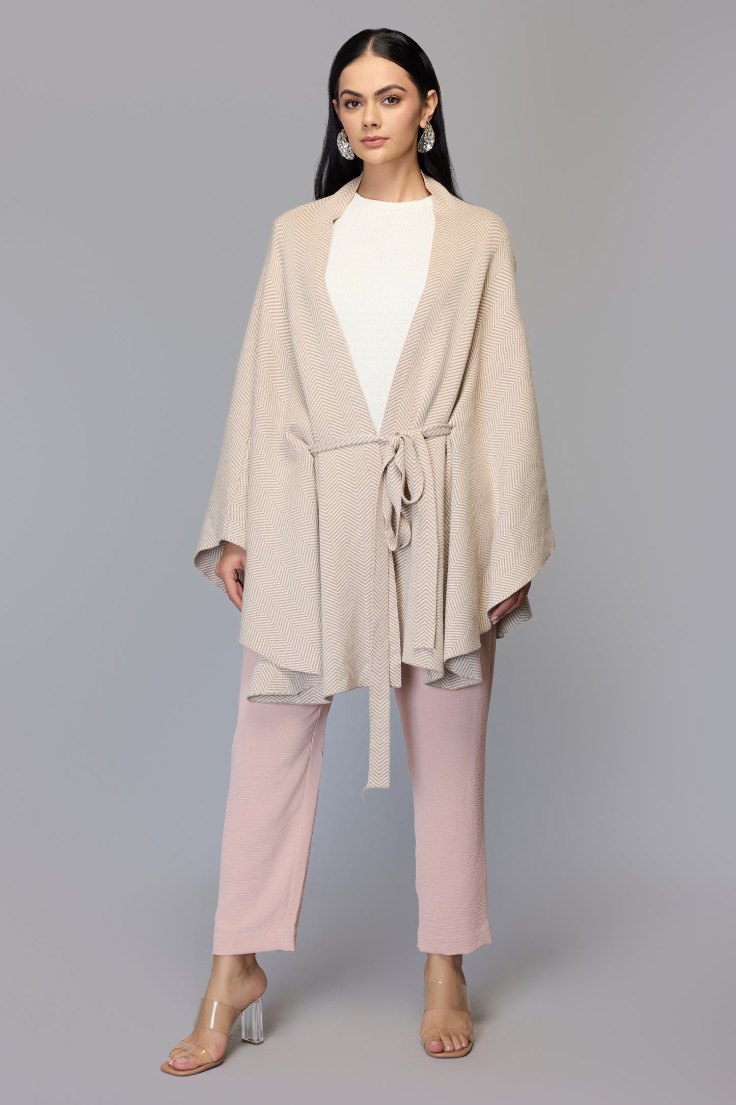 Verstitile beige poncho sweater