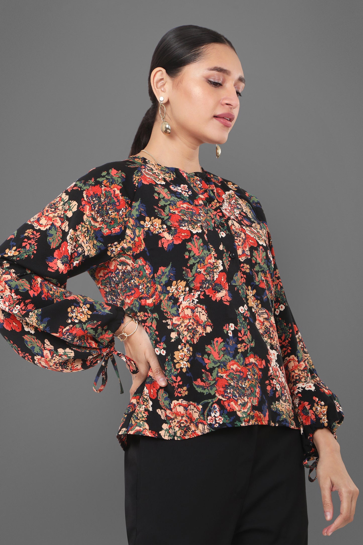 Kuro Floral Printed Top